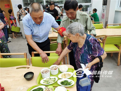 打通養(yǎng)老服務(wù)“最后一公里” 托起幸福“夕陽(yáng)紅”